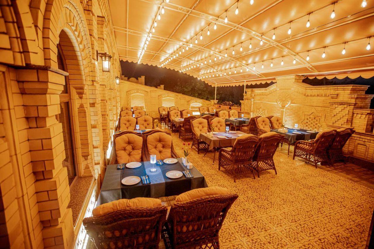 Silk Road Empire Hotel Samarkand Eksteriør bilde